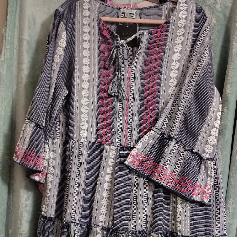 XL NWT John Mark Women's Embroidered Dress with Blue and Pink Accents